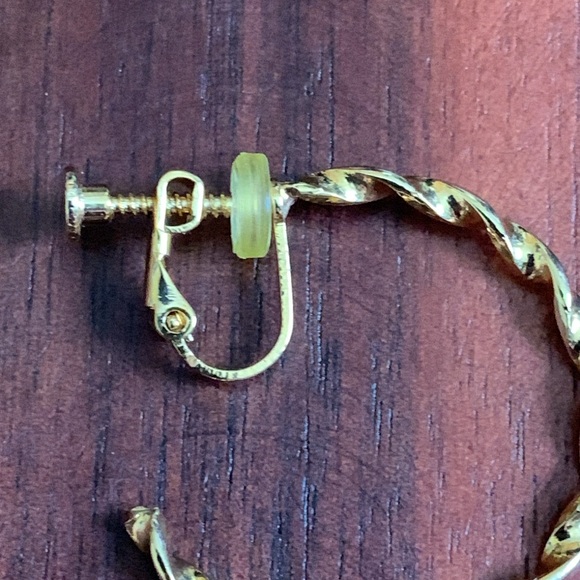 Gold tone twisted hoop earrings-screw on - Picture 2 of 2